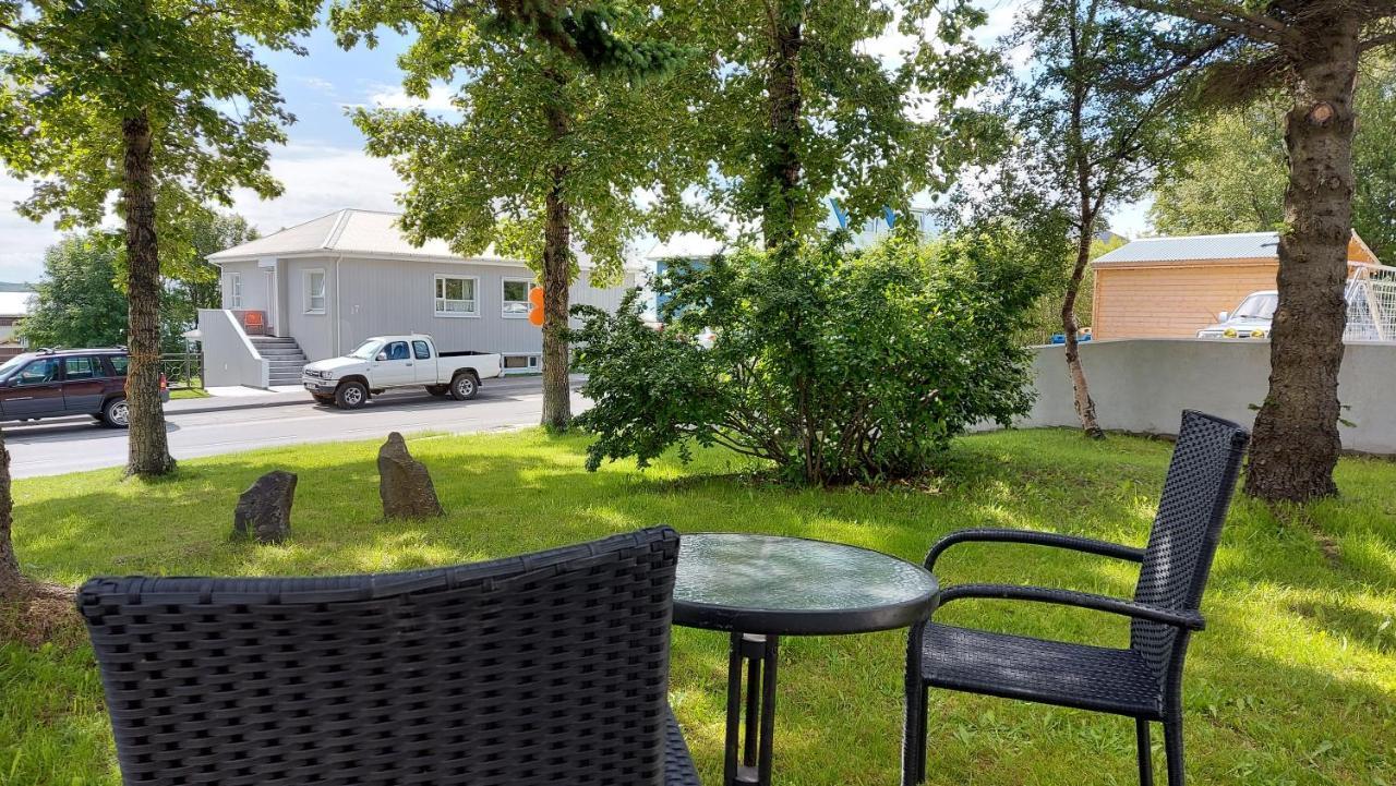 B&B Rooms Husavik 3 外观 照片