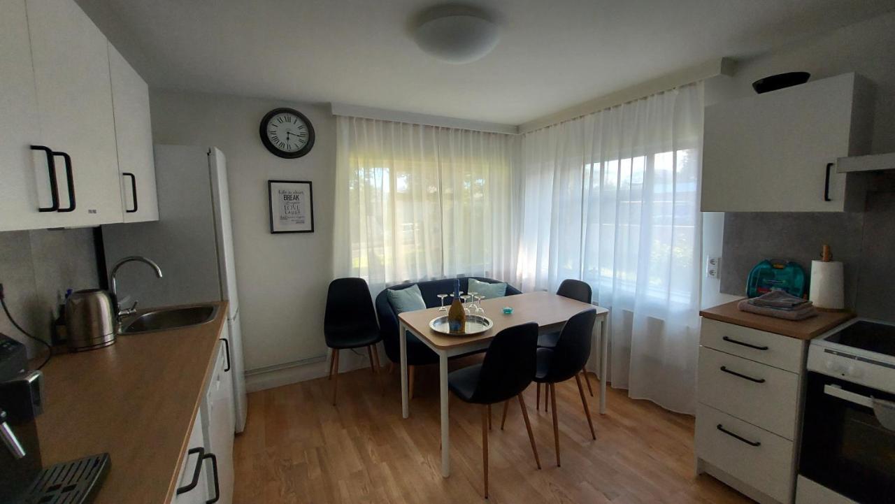 B&B Rooms Husavik 3 外观 照片