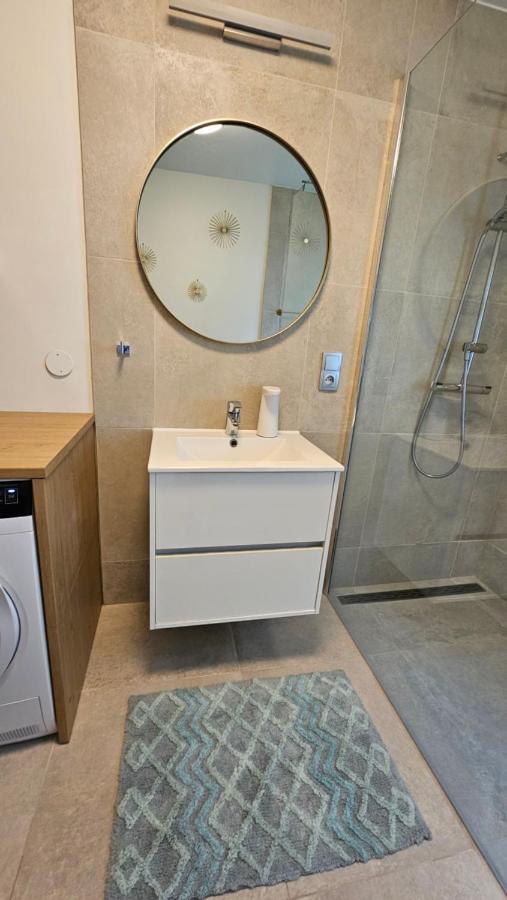 B&B Rooms Husavik 3 外观 照片