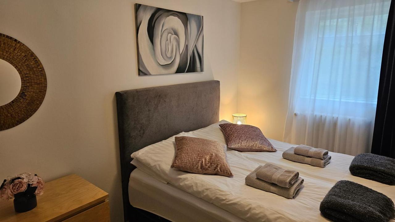 B&B Rooms Husavik 3 外观 照片